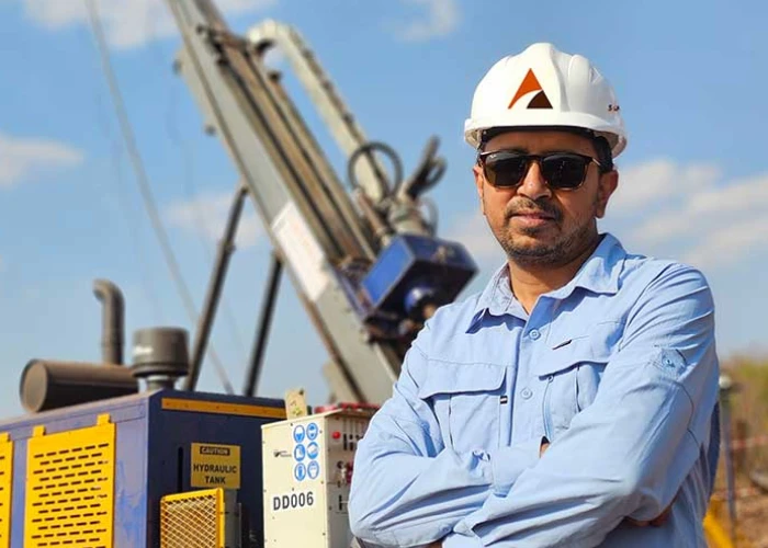 Trusted Expertise Across the Mining Lifecycle